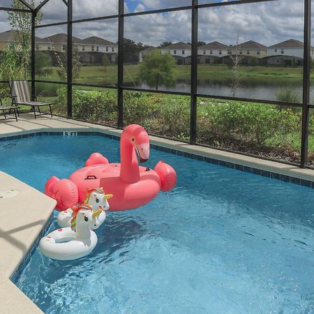 Waterfront Brand New Modern Luxury 8 Bedroom Pool House! Sleeps 16 키시미 외부 사진